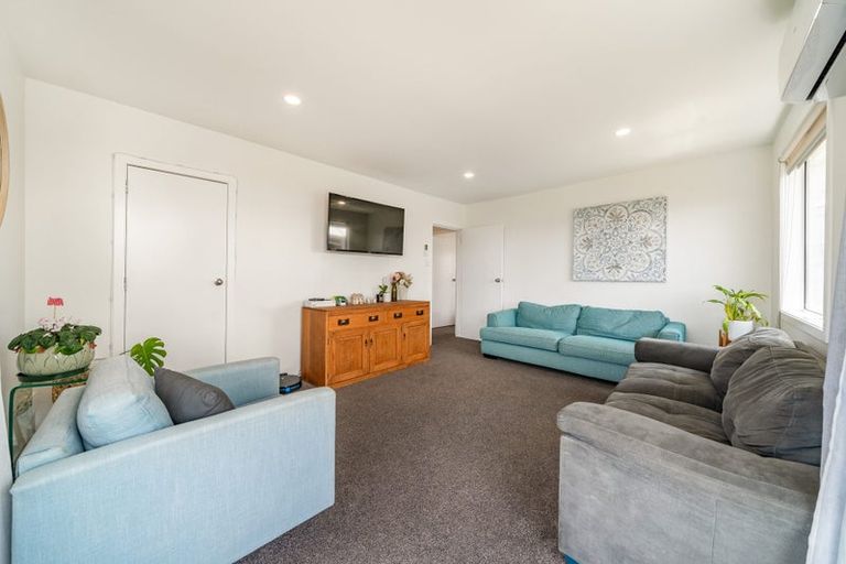 Photo of property in 6 Piko Street, Titahi Bay, Porirua, 5022