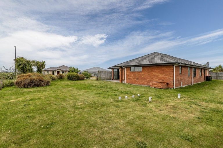 Photo of property in 1 Reeds Road, Darfield, 7510