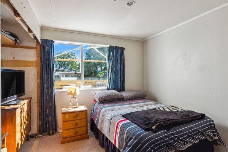 Photo of property in 86 Aorangi Road, Paraparaumu, 5032