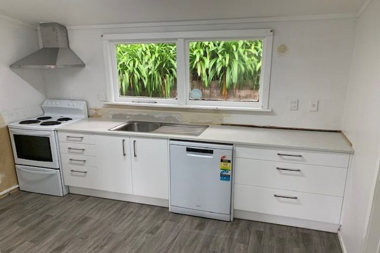 Photo of property in 6 Shelley Street, Napier South, Napier, 4110