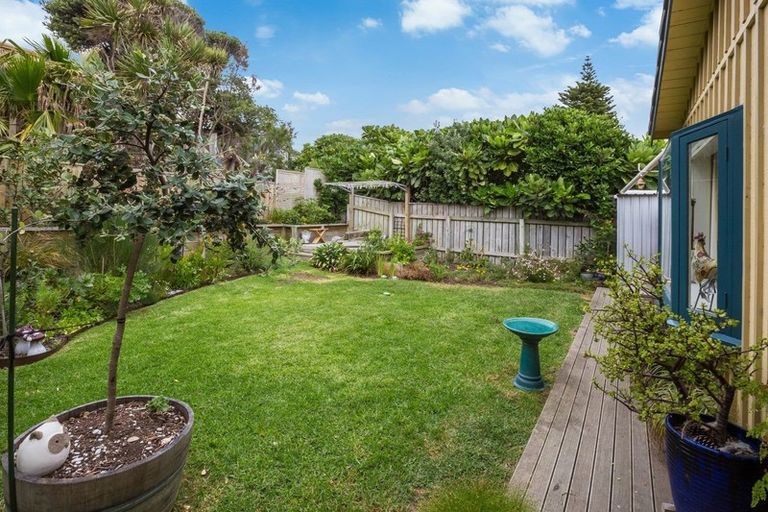 Photo of property in 131 The Parade, Paekakariki, 5034