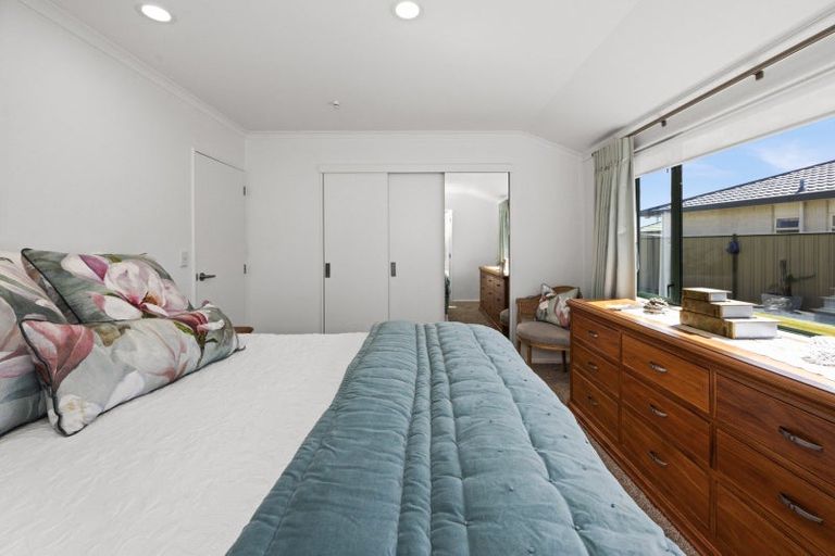 Photo of property in 4 Aintree Place, Taradale, Napier, 4112