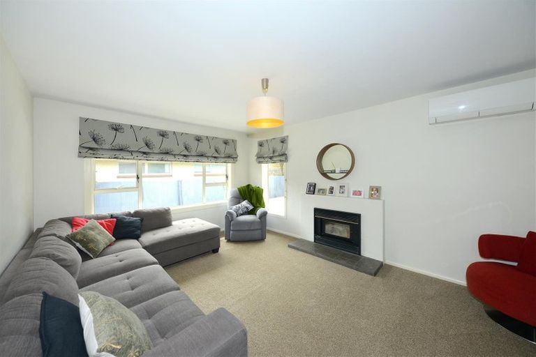 Photo of property in 19 Barclay Place, Burwood, Christchurch, 8061