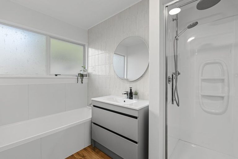 Photo of property in 27a Norwich Avenue, Spotswood, New Plymouth, 4310