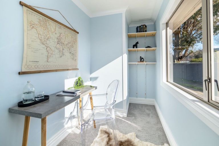 Photo of property in 16 Hardie Grove, Featherston, 5710