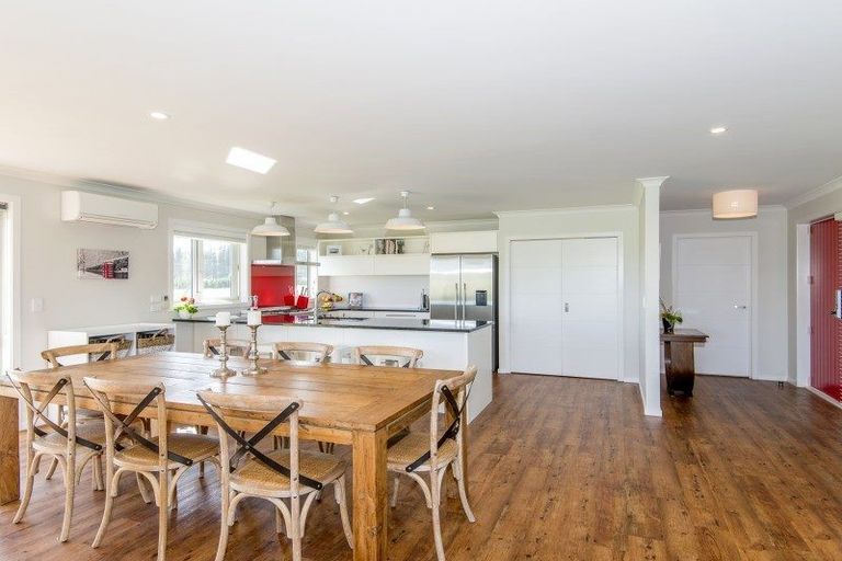 Photo of property in 1/616 Halkett Road, West Melton, Christchurch, 7671