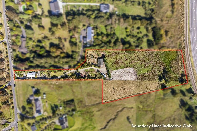 Photo of property in 240 Huia Street, Waikanae, 5391