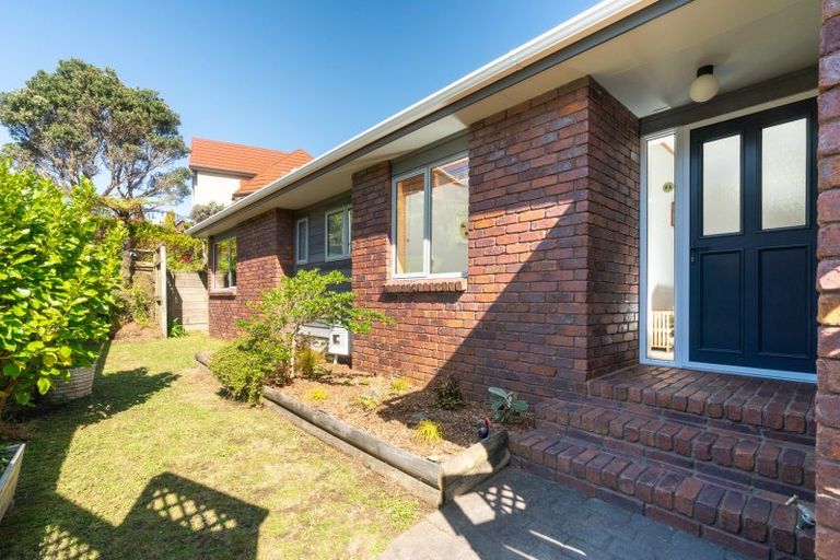 Photo of property in 3 Kapil Grove, Khandallah, Wellington, 6035