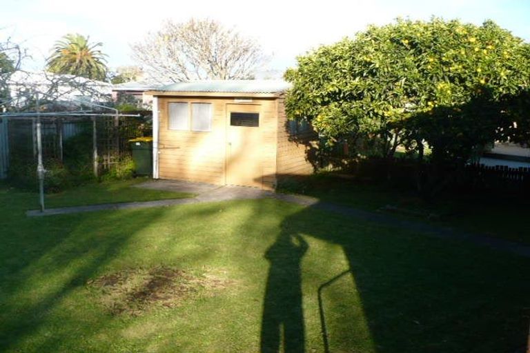 Photo of property in 16a Bledisloe Court, Pukekohe, 2120