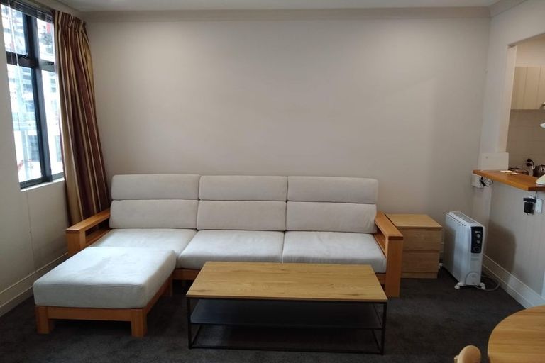 Photo of property in Kelvin House, 6a/16 The Terrace, Wellington Central, Wellington, 6011