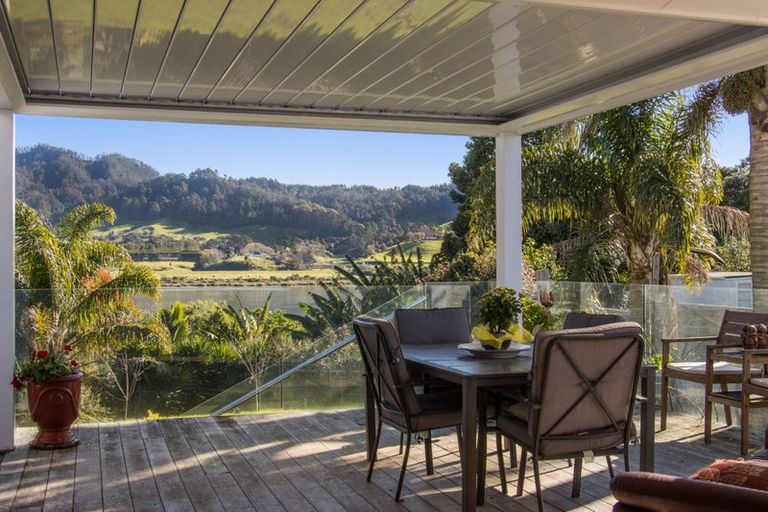 Photo of property in 13 Moana Drive, Tanners Point, Katikati, 3177