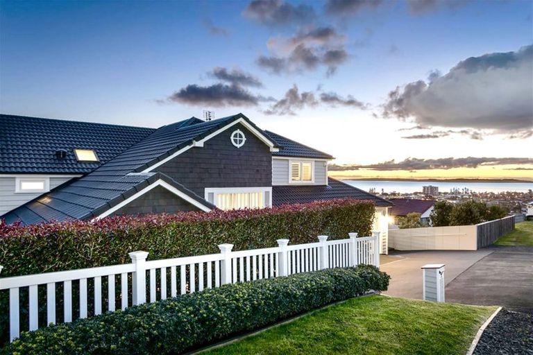 Photo of property in 49 Maire Road, Orewa, 0931