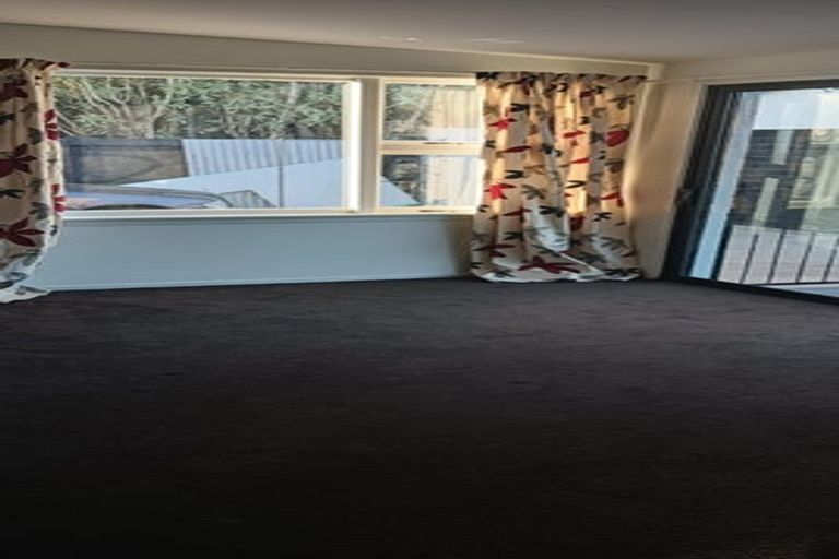Photo of property in 10 Inca Place, Redwood, Christchurch, 8051