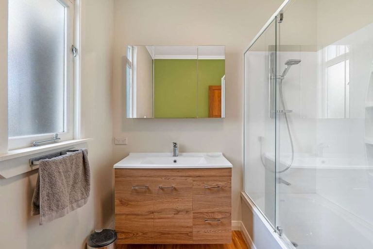 Photo of property in 17 Godwin Crescent, College Estate, Whanganui, 4500