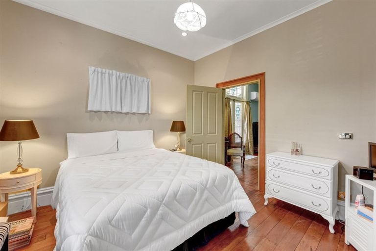 Photo of property in 43 Collingwood Street, Nelson, 7010