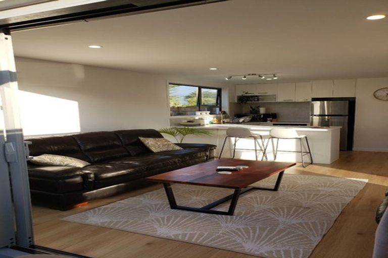 Photo of property in 361 Marine Parade, New Brighton, Christchurch, 8061