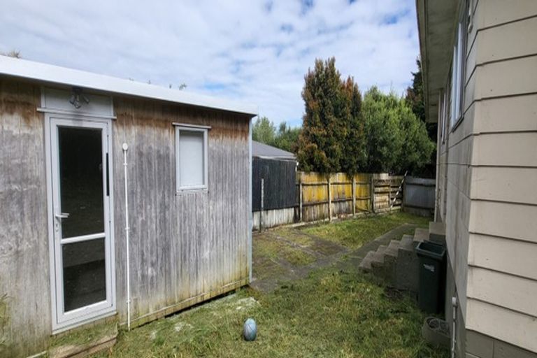 Photo of property in 57 Hobart Crescent, Wattle Downs, Auckland, 2103
