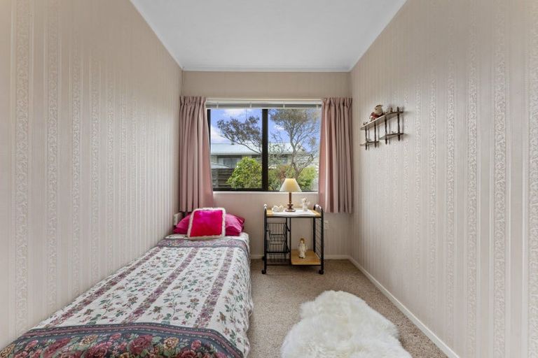 Photo of property in 11 Ferndale Place, Feilding, 4702