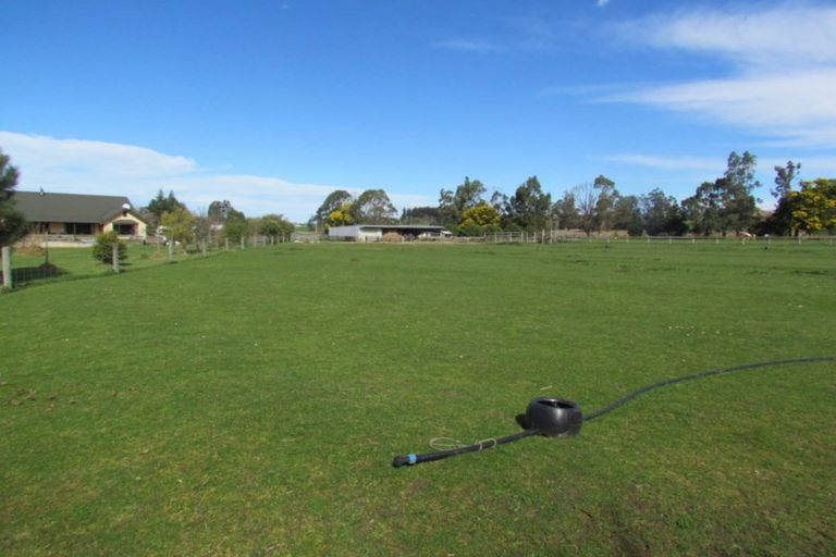 Photo of property in 37 Kerrytown Road, Levels, Timaru, 7975