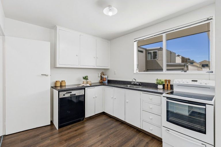 Photo of property in 96 Bishop Street, St Albans, Christchurch, 8014