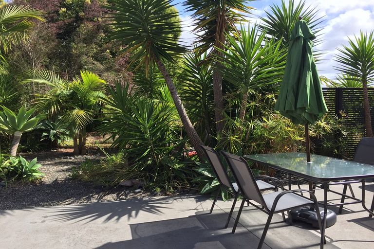 Photo of property in 8 Kendall Road, Kerikeri, 0230