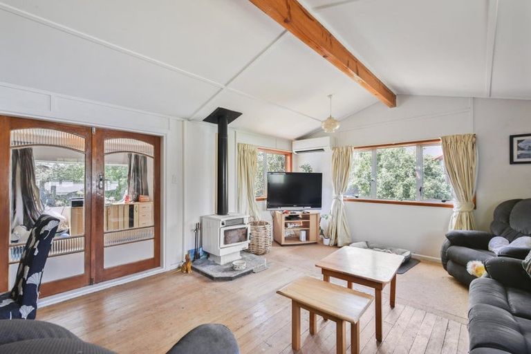 Photo of property in 40 Grierson Avenue, Amberley, 7481