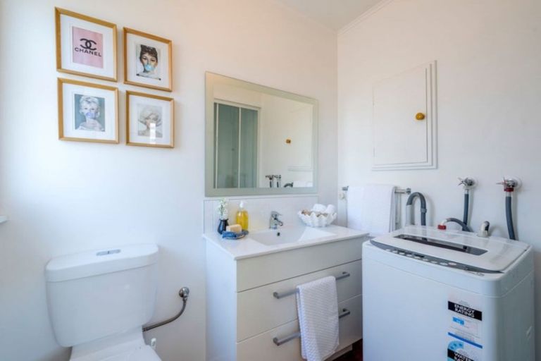 Photo of property in 45 Te Moana Road, Waikanae Beach, Waikanae, 5036