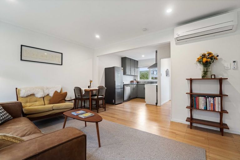 Photo of property in 2/57 Church Road, Mangere Bridge, Auckland, 2022