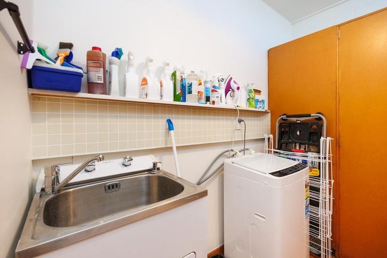 Photo of property in 13a Harris Street, Marton, 4710