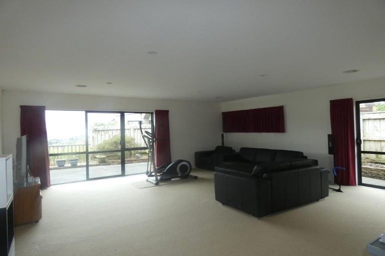 Photo of property in 54 Downing Street, Crofton Downs, Wellington, 6035