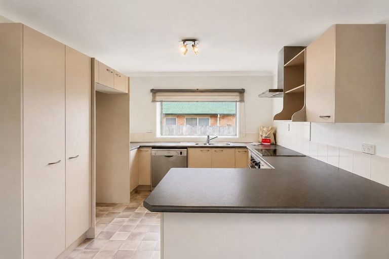 Photo of property in 48 Medvale Avenue, Flat Bush, Auckland, 2019