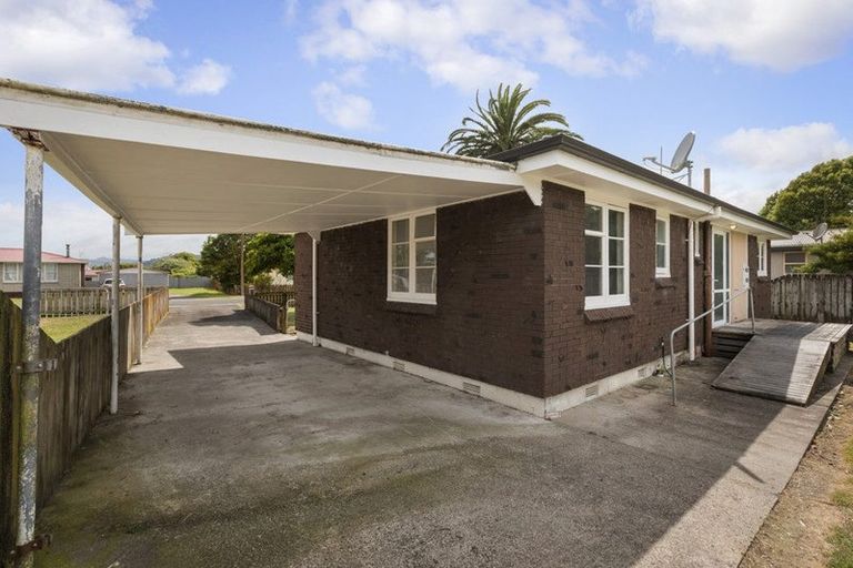 Photo of property in 18 Lee Avenue, Paeroa, 3600