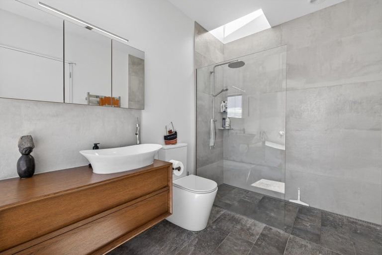 Photo of property in 18 Doris Faigan Lane, Charteris Bay, Lyttelton, 8971