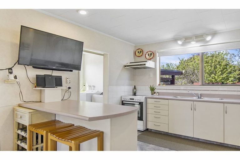 Photo of property in 22b Avenue Road, West End, Timaru, 7910