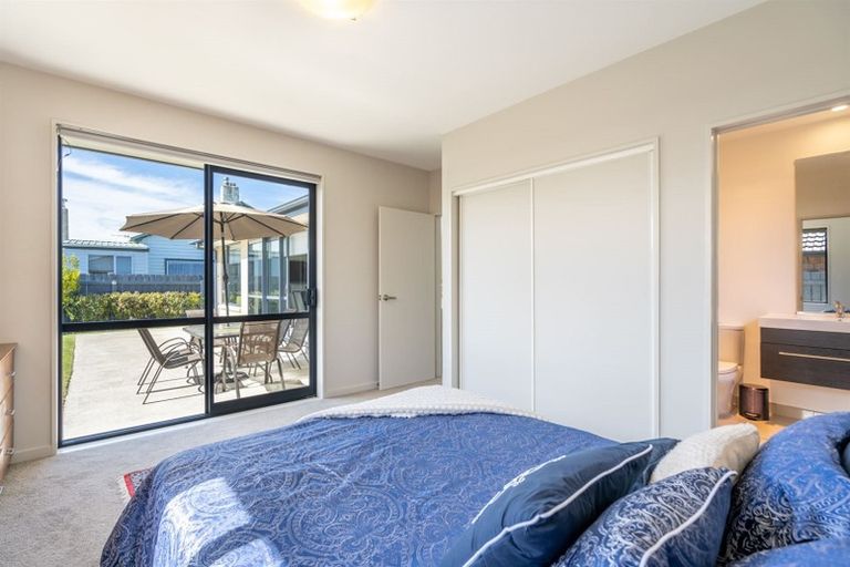 Photo of property in 38 Bullar Street, Grasmere, Invercargill, 9810