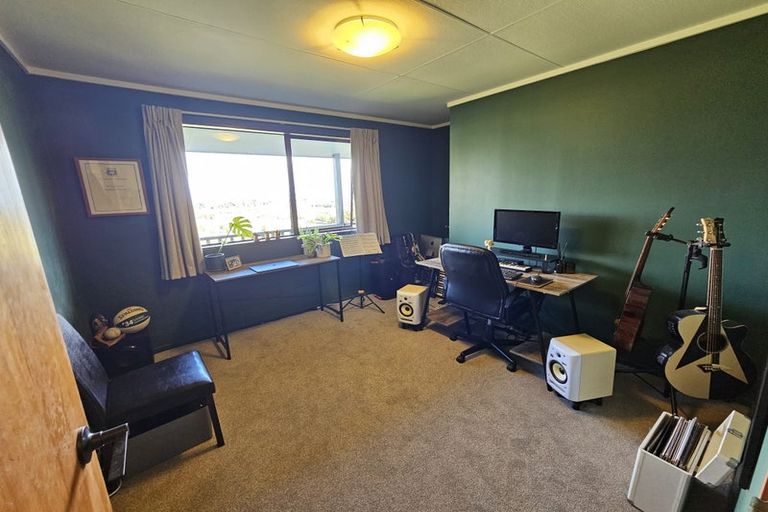 Photo of property in 340 Otumoetai Road, Otumoetai, Tauranga, 3110