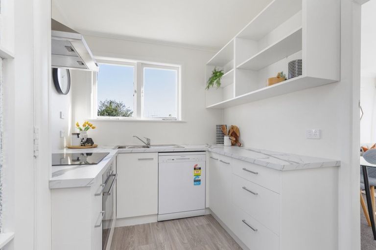 Photo of property in 19b Sundown Crescent, Melville, Hamilton, 3206