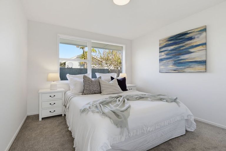 Photo of property in 1/17 Lake Terrace Road, Burwood, Christchurch, 8061