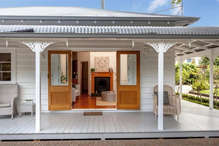 Photo of property in 284 Main Sh25 Road, Tairua, 3508