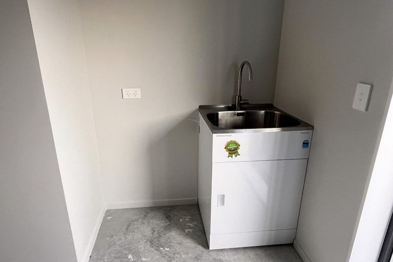 Photo of property in 22 Bob Reid Crescent, Darfield, 7571