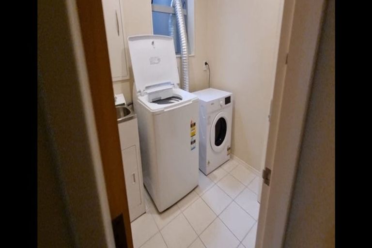 Photo of property in Construction House, 52/80 Kent Terrace, Mount Victoria, Wellington, 6011