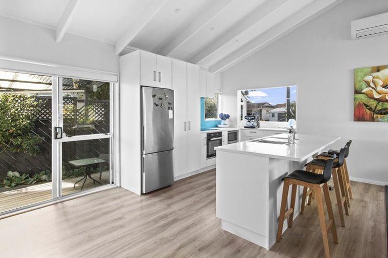 Photo of property in 7 Garland Drive, St Andrews, Hamilton, 3200