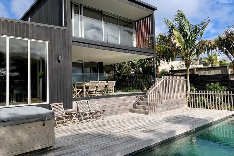 Photo of property in 95a Rame Road, Greenhithe, Auckland, 0632