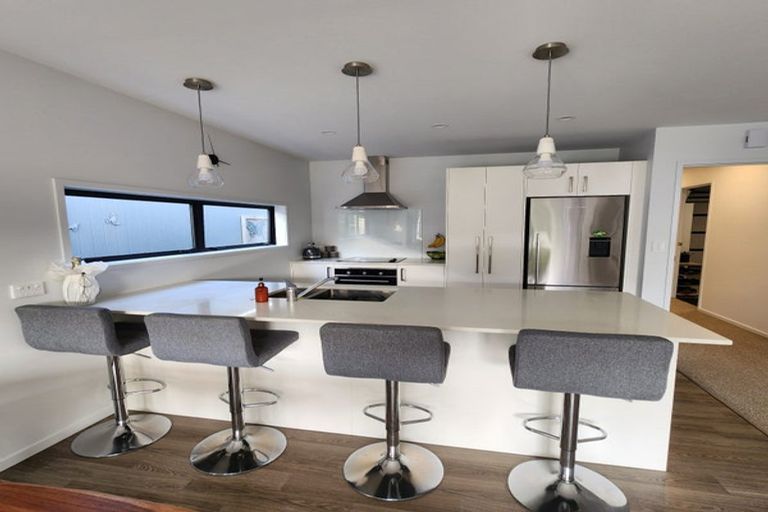 Photo of property in 6 Paddock Lane, Pukekohe, 2120