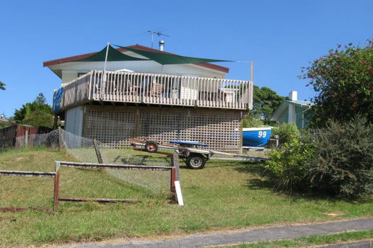 Photo of property in 24 Mason Street, New Lynn, Auckland, 0600