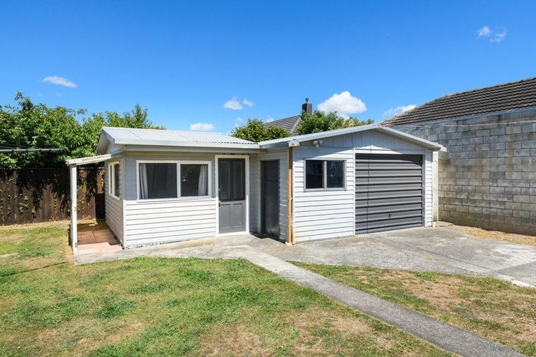 Photo of property in 112 Limbrick Street, Terrace End, Palmerston North, 4410
