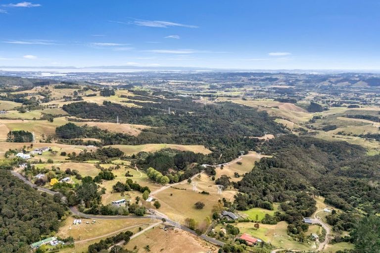 Photo of property in 97 Mcgregor Road, Clevedon, Papakura, 2582