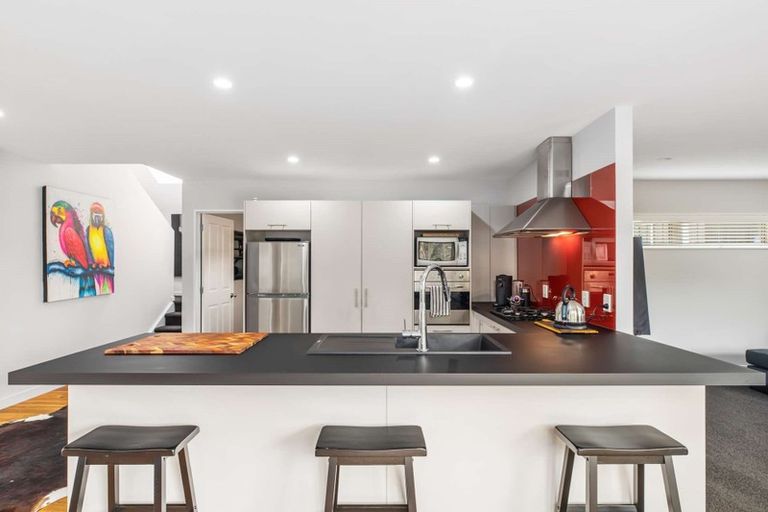 Photo of property in 74a Buscomb Avenue, Henderson, Auckland, 0610