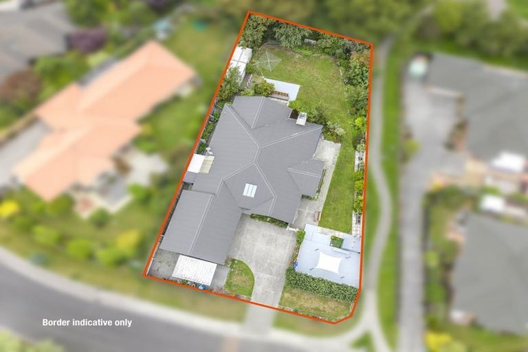 Photo of property in 13 Goodwood Close, Rangiora, 7400