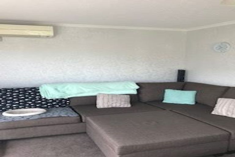 Photo of property in 69b Palmers Road, New Brighton, Christchurch, 8083